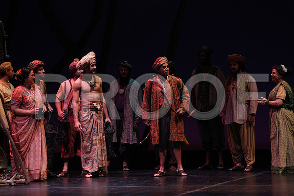 20150226_The_Pearl_Fisher_Act_29C7C0644