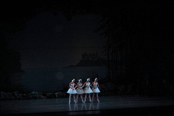 20151025_MCB_Swan_Lake_2Cast_Arsht_IMG_0023