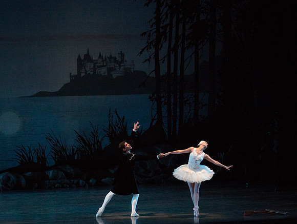 20151025_MCB_Swan_Lake_2Cast_Arsht_IMG_7795
