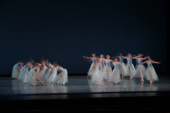 20170113_Seranade_Motion_Blur_PR_9C7C0324
