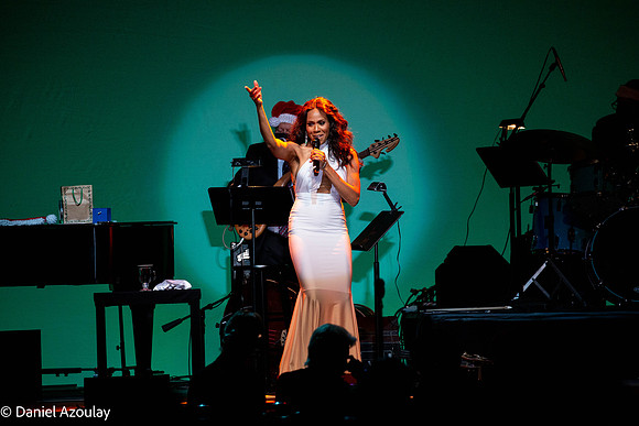 20201219_Deborah_Cox_9C7C3959