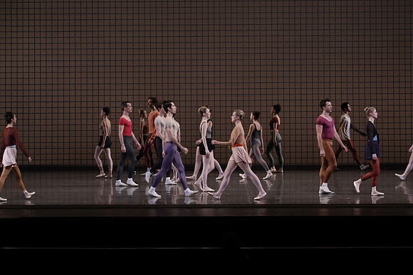 20170113_Glass_Pieces_no Makeup_DR_MCB_Arsht__73A0393