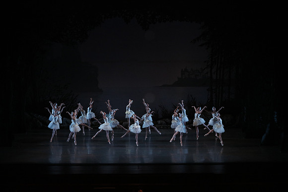 20151022_MCB_Swan_Lake_DR_WD_Arsht__75A6634