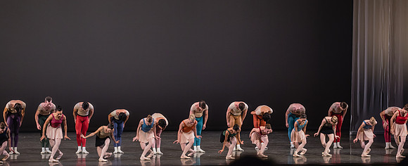20170113_Glass_Pieces_Akhnaten_PR_MCB_Arsht_73A2010