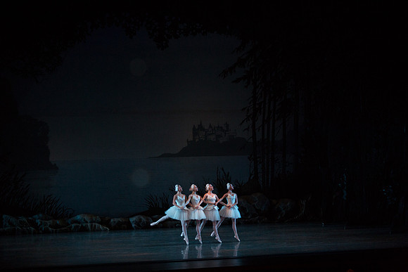 20151025_MCB_Swan_Lake_2Cast_Arsht_IMG_0051