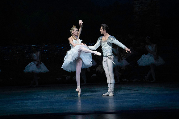 20240417_Swan_Lake_Act 4_2_Cast_DSC3026.ARW