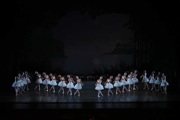 20151022_MCB_Swan_Lake_DR_WD_Arsht__75A6900