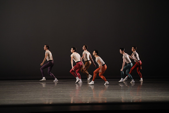 20170113_Glass_Pieces_Akhnaten_PR_MCB_Arsht_73A0768