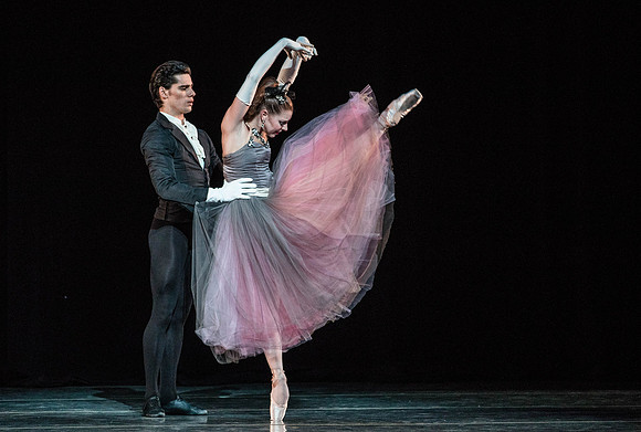 20180405_La Valse_Balanchine_Ravel__73A4387