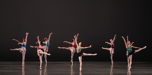 20170113_Glass_Pieces_Akhnaten_PR_MCB_Arsht_73A1477