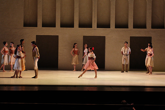 20150212_Carmen_Dress_Reh_9C7C1518