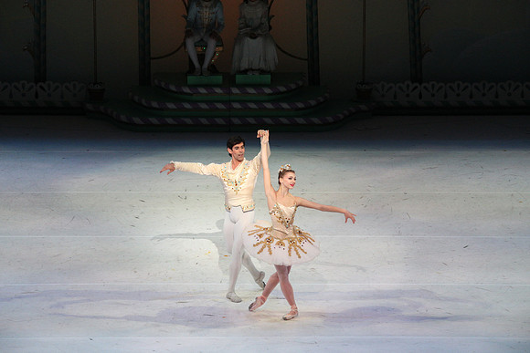 20141229_Nutcracker_WPB_PasDeDeux_CG3P2934