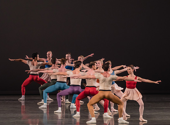 20170113_Glass_Pieces_Akhnaten_PR_MCB_Arsht_73A1725