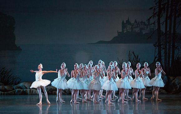 20151022_MCB_Swan_Lake_DR_Arsht_IMG_8136
