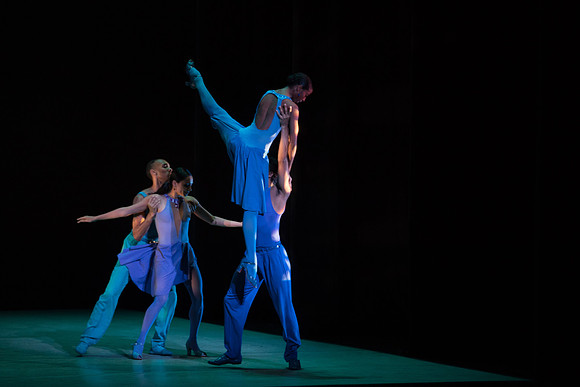 20170225_Alvin_Ailey_The_Winter_in_Lisbon_PR_Closeup_73A1111