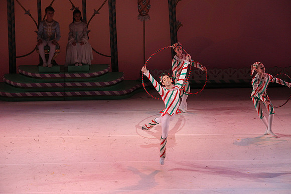 20141229_Nutcracker_WPB_Hoops_CG3P1404