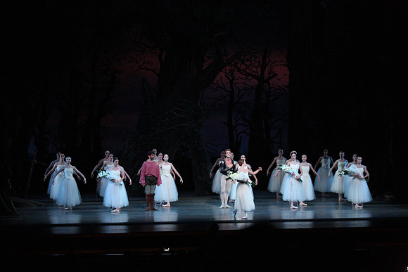 20161021_MCB_Giselle_Act2_Preformance_Arsht_9C7C0093