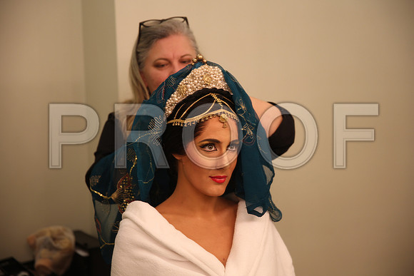 20150226_The_Pearl_Fisher_Backstage_Makeup_9C7C0498