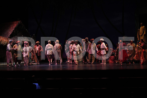 20150226_The_Pearl_Fisher_Act_29C7C0630