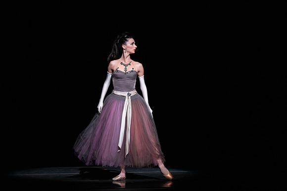 20180405_La Valse_Balanchine_Ravel__73A4812
