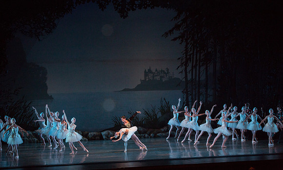 20151025_MCB_Swan_Lake_2Cast_Arsht_IMG_9788
