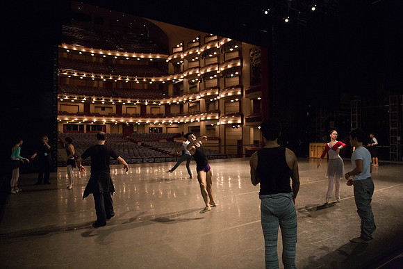 20161022_MCB_Giselle_Company_Clase_Arsht9C7C0178