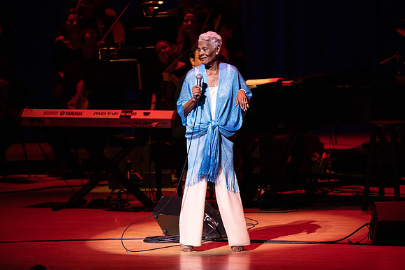 20190706_Dionne_Warwick_MG_0308