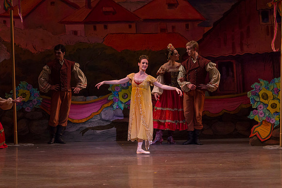 T4896x3264-44371
