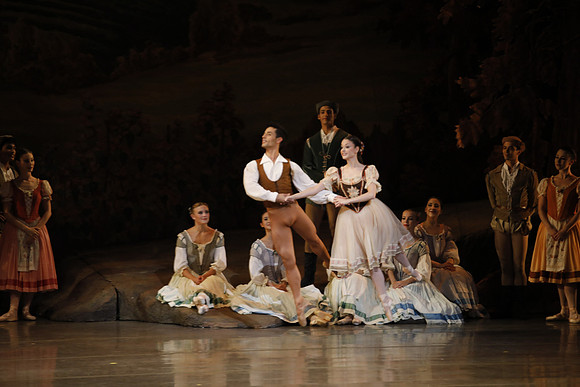 20161021_MCB_Giselle_Act1_Preformance_Arsht_73A0112