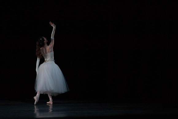 20180405_La_Valse_No_Makeup_20180405_La_Valse_Balanchine_Ravel__73A0004