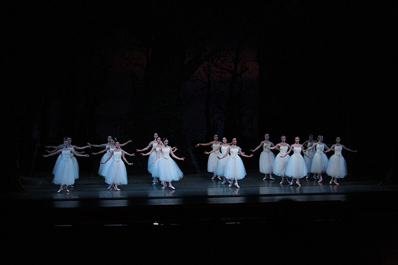 20161021_MCB_Giselle_Act2_Preformance_Arsht_9C7C0017