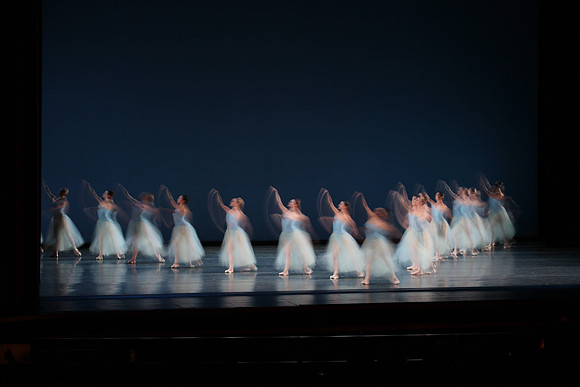 20170113_Seranade_Motion_Blur_PR_9C7C0312