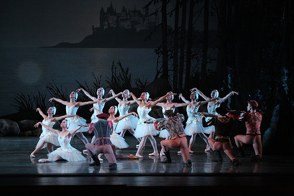 20151022_MCB_Swan_Lake_DR_Arsht_IMG_8090