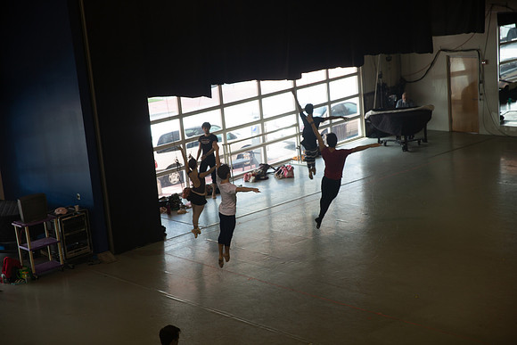 20131127_Company_Class_Studio_9C7C6978