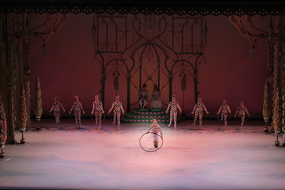 20141229_Nutcracker_WPB_Hoops_CG3P1479