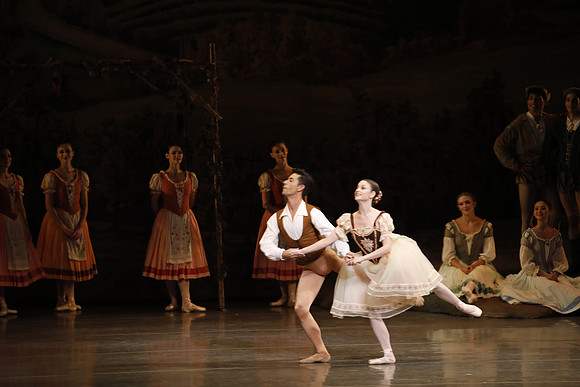 20161021_MCB_Giselle_Act1_Preformance_Arsht_73A0133