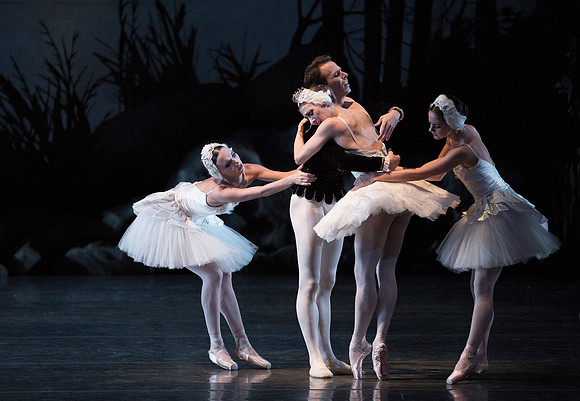 20151022_MCB_Swan_Lake_DR_Arsht_IMG_9583