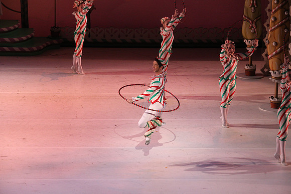 20141229_Nutcracker_WPB_Hoops_CG3P1413