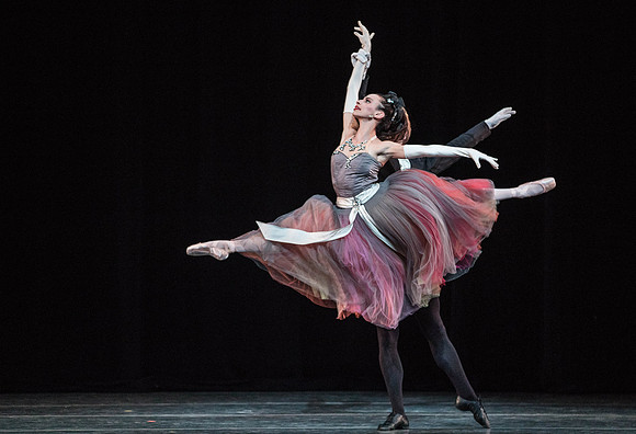 20180405_La Valse_Balanchine_Ravel__73A4308