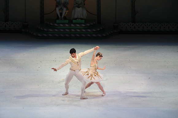 20141229_Nutcracker_WPB_PasDeDeux_CG3P2926