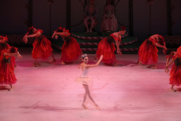 20141229_Nutcracker_WPB_Flowers__CG3P2138