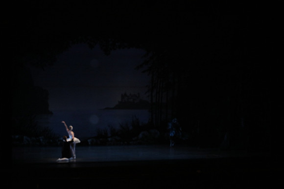 20151023_MCB_Swan_Lake_Prefomance_Arsht__75A2411