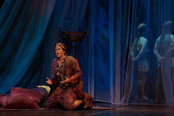 20150226_The_Pearl_Fisher_Act_39C7C2487