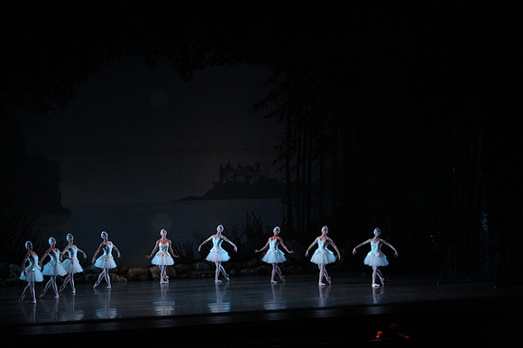 20151025_MCB_Swan_Lake_2Cast_Arsht_IMG_0097