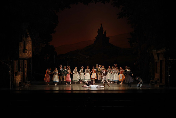 20161020_MCB_Giselle_Act1_DRSH_75A0067
