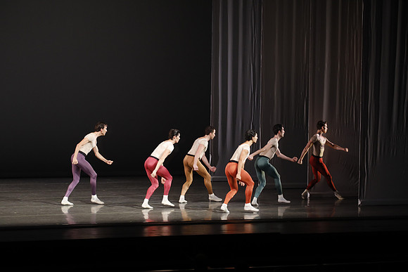 20170113_Glass_Pieces_Akhnaten_PR_MCB_Arsht_73A0751