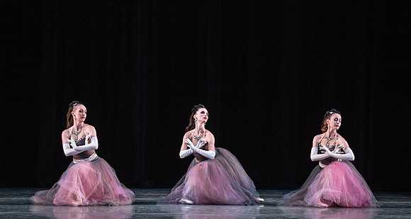 20180405_La Valse_Balanchine_Ravel__73A4210