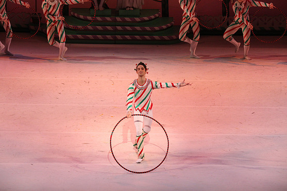 20141229_Nutcracker_WPB_Hoops_CG3P1467