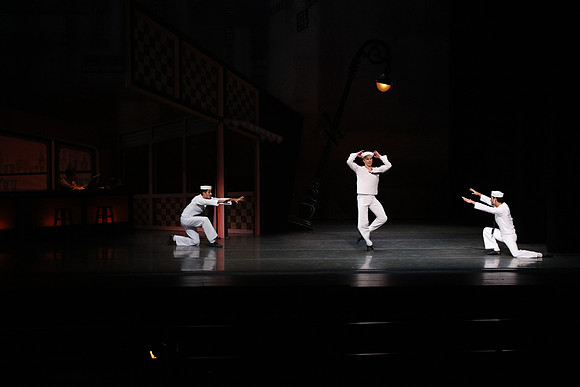 20151022_MCB_Fancy_Free_Warmup_Stage_Arsht_75A5333