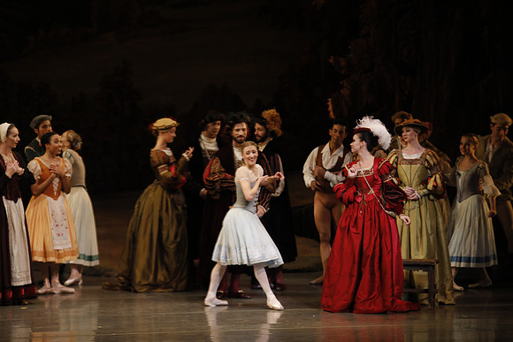 20161021_MCB_Giselle_Act1_Preformance_Arsht_73A0053